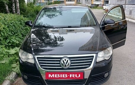 Volkswagen Passat B6, 2007 год, 860 000 рублей, 2 фотография