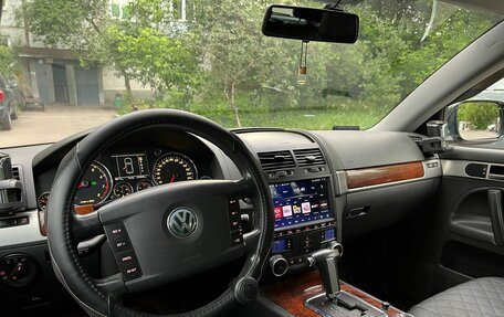Volkswagen Touareg III, 2006 год, 835 000 рублей, 7 фотография