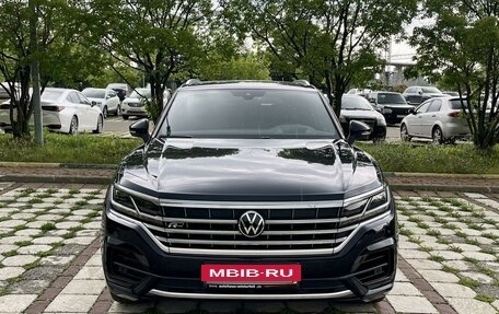 Volkswagen Touareg III, 2021 год, 6 950 000 рублей, 8 фотография