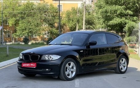 BMW 1 серия, 2011 год, 950 000 рублей, 1 фотография