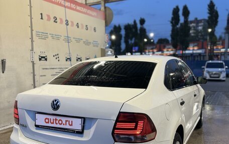 Volkswagen Polo VI (EU Market), 2015 год, 570 000 рублей, 4 фотография
