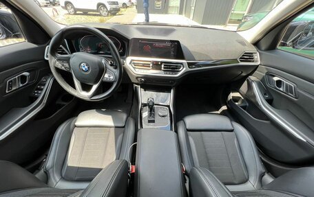 BMW 3 серия, 2019 год, 3 450 000 рублей, 11 фотография