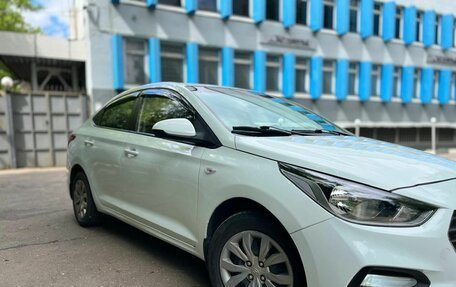 Hyundai Solaris II рестайлинг, 2017 год, 795 000 рублей, 5 фотография