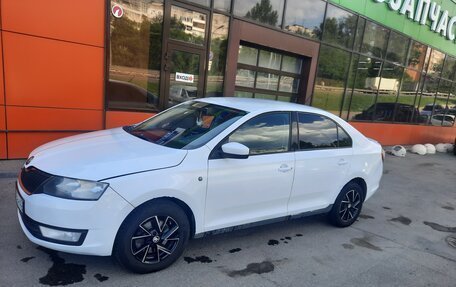 Skoda Rapid I, 2014 год, 670 000 рублей, 2 фотография