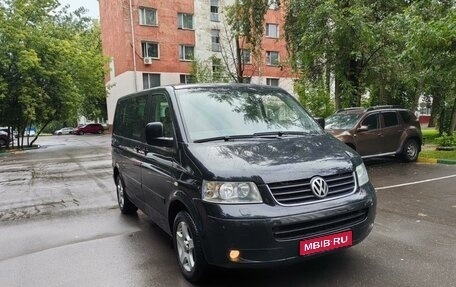 Volkswagen Multivan T5, 2006 год, 1 250 000 рублей, 1 фотография