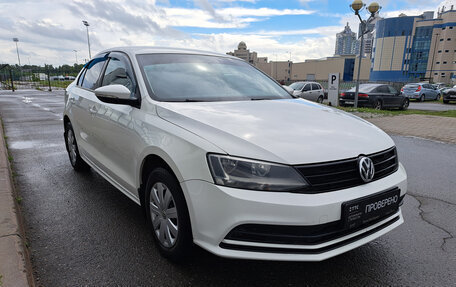 Volkswagen Jetta VI, 2015 год, 1 467 000 рублей, 3 фотография