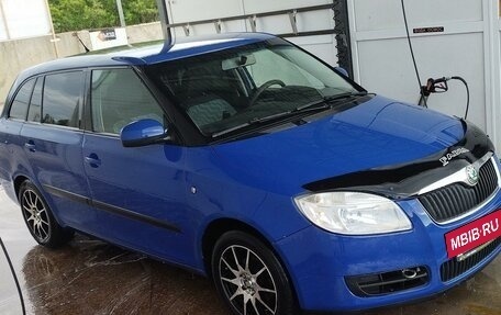 Skoda Fabia II, 2008 год, 445 000 рублей, 2 фотография