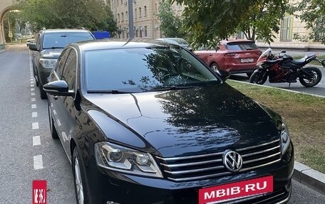 Volkswagen Passat B7, 2012 год, 1 400 000 рублей, 2 фотография