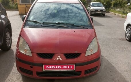 Mitsubishi Colt VI рестайлинг, 2006 год, 280 000 рублей, 1 фотография