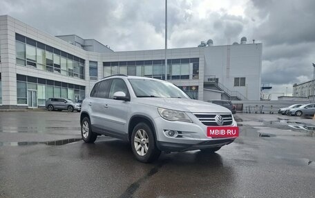 Volkswagen Tiguan I, 2011 год, 1 199 000 рублей, 2 фотография