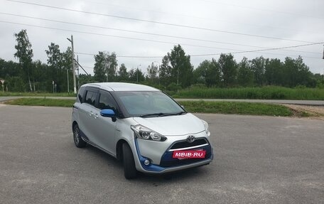Toyota Sienta II, 2016 год, 1 430 000 рублей, 3 фотография