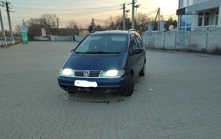 Volkswagen Sharan I рестайлинг, 1997 год, 480 000 рублей, 2 фотография