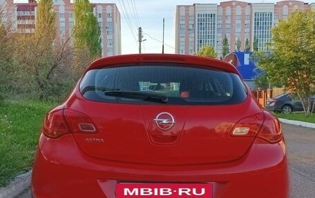 Opel Astra J, 2012 год, 885 000 рублей, 2 фотография