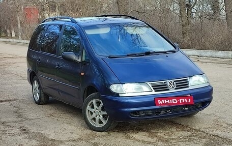 Volkswagen Sharan I рестайлинг, 1997 год, 480 000 рублей, 6 фотография