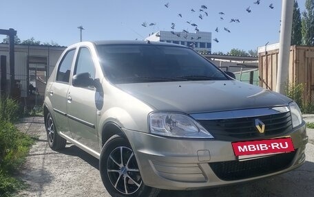 Renault Logan I, 2010 год, 498 000 рублей, 2 фотография