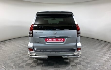 Toyota Land Cruiser Prado 120 рестайлинг, 2006 год, 1 890 000 рублей, 6 фотография