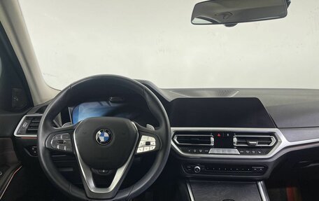 BMW 3 серия, 2021 год, 4 748 000 рублей, 12 фотография