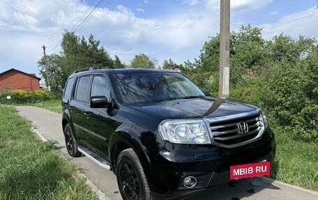 Honda Pilot III рестайлинг, 2012 год, 2 500 000 рублей, 2 фотография