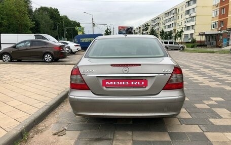 Mercedes-Benz E-Класс, 2007 год, 1 055 000 рублей, 5 фотография