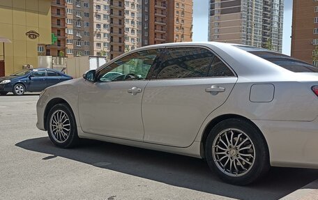 Toyota Camry, 2016 год, 1 900 000 рублей, 4 фотография