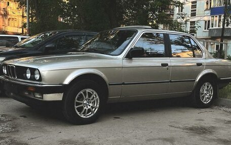 BMW 3 серия, 1986 год, 1 100 000 рублей, 2 фотография