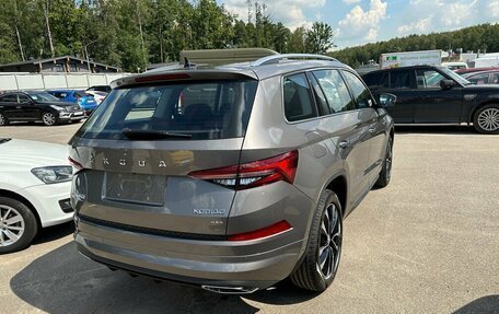 Skoda Kodiaq I, 2023 год, 5 090 000 рублей, 4 фотография