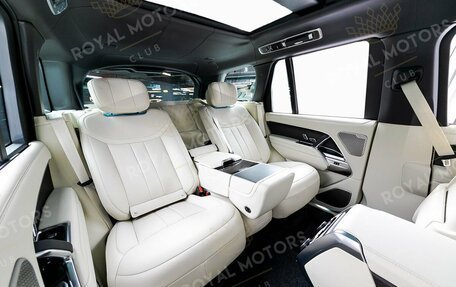 Land Rover Range Rover IV рестайлинг, 2024 год, 25 800 000 рублей, 17 фотография