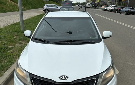 KIA Rio III рестайлинг, 2014 год, 700 000 рублей, 1 фотография