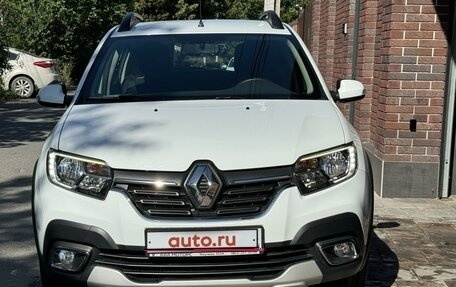 Renault Sandero II рестайлинг, 2019 год, 1 700 000 рублей, 1 фотография