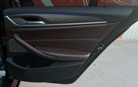 BMW 5 серия, 2017 год, 4 780 000 рублей, 29 фотография