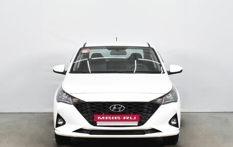 Hyundai Solaris II рестайлинг, 2021 год, 1 680 999 рублей, 2 фотография