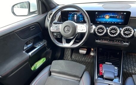 Mercedes-Benz GLB, 2020 год, 3 990 000 рублей, 12 фотография