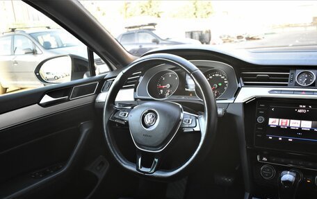 Volkswagen Passat B8 рестайлинг, 2018 год, 2 550 000 рублей, 15 фотография