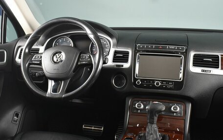 Volkswagen Touareg III, 2015 год, 2 998 999 рублей, 9 фотография