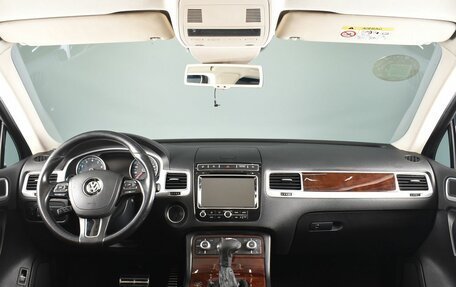 Volkswagen Touareg III, 2015 год, 2 998 999 рублей, 10 фотография