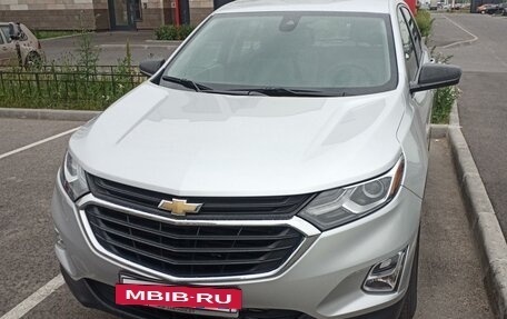 Chevrolet Equinox III, 2021 год, 1 800 000 рублей, 2 фотография