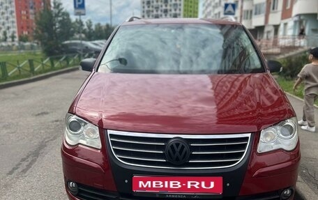 Volkswagen Touran III, 2008 год, 1 050 000 рублей, 10 фотография