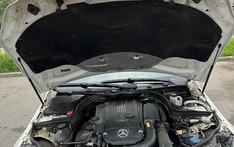 Mercedes-Benz C-Класс, 2011 год, 1 550 000 рублей, 14 фотография