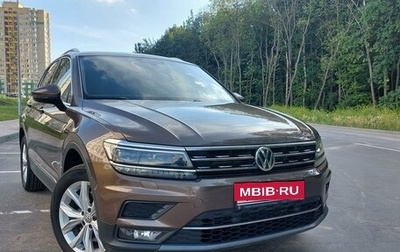 Volkswagen Tiguan II, 2018 год, 3 130 000 рублей, 1 фотография
