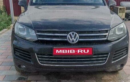 Volkswagen Touareg III, 2014 год, 2 700 000 рублей, 1 фотография
