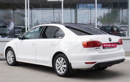 Volkswagen Jetta VI, 2013 год, 1 099 000 рублей, 2 фотография