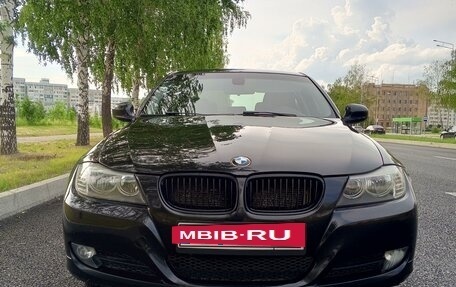 BMW 3 серия, 2010 год, 1 100 000 рублей, 2 фотография