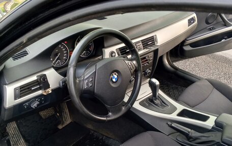 BMW 3 серия, 2010 год, 1 100 000 рублей, 17 фотография