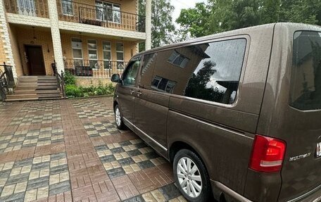 Volkswagen Multivan T5, 2011 год, 2 399 999 рублей, 4 фотография