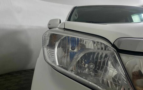 Toyota Land Cruiser Prado 150 рестайлинг 2, 2014 год, 3 300 000 рублей, 14 фотография