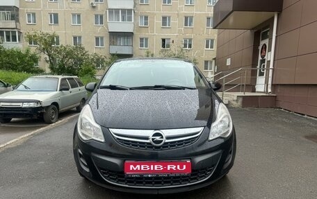 Opel Corsa D, 2013 год, 700 000 рублей, 1 фотография