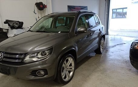 Volkswagen Tiguan I, 2013 год, 1 300 000 рублей, 1 фотография