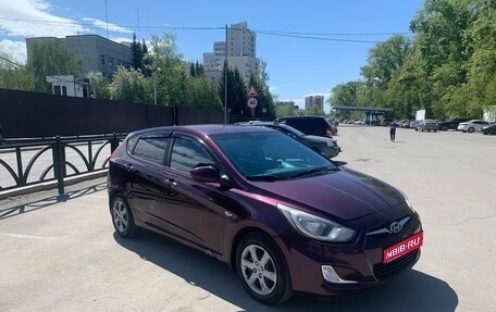 Hyundai Solaris II рестайлинг, 2012 год, 895 000 рублей, 1 фотография