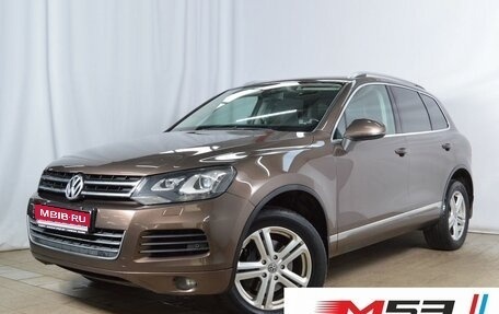 Volkswagen Touareg III, 2011 год, 2 210 995 рублей, 1 фотография