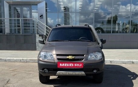 Chevrolet Niva I рестайлинг, 2016 год, 820 000 рублей, 2 фотография